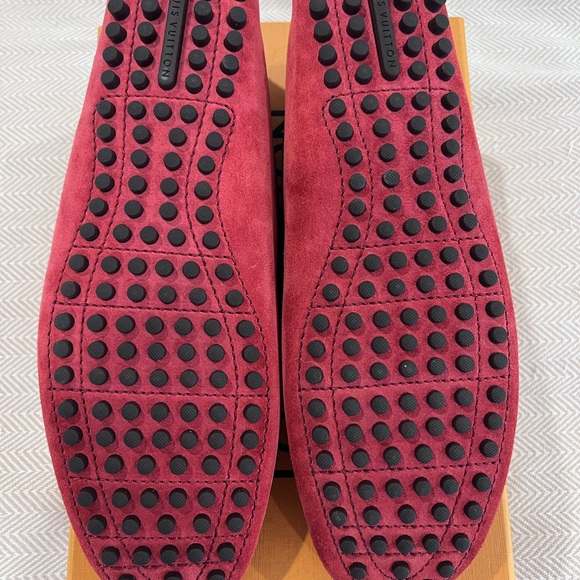 Men’s Louis Vuitton Loafers. True to size. Are an 8 but wears as a 10. - Picture 4 of 6